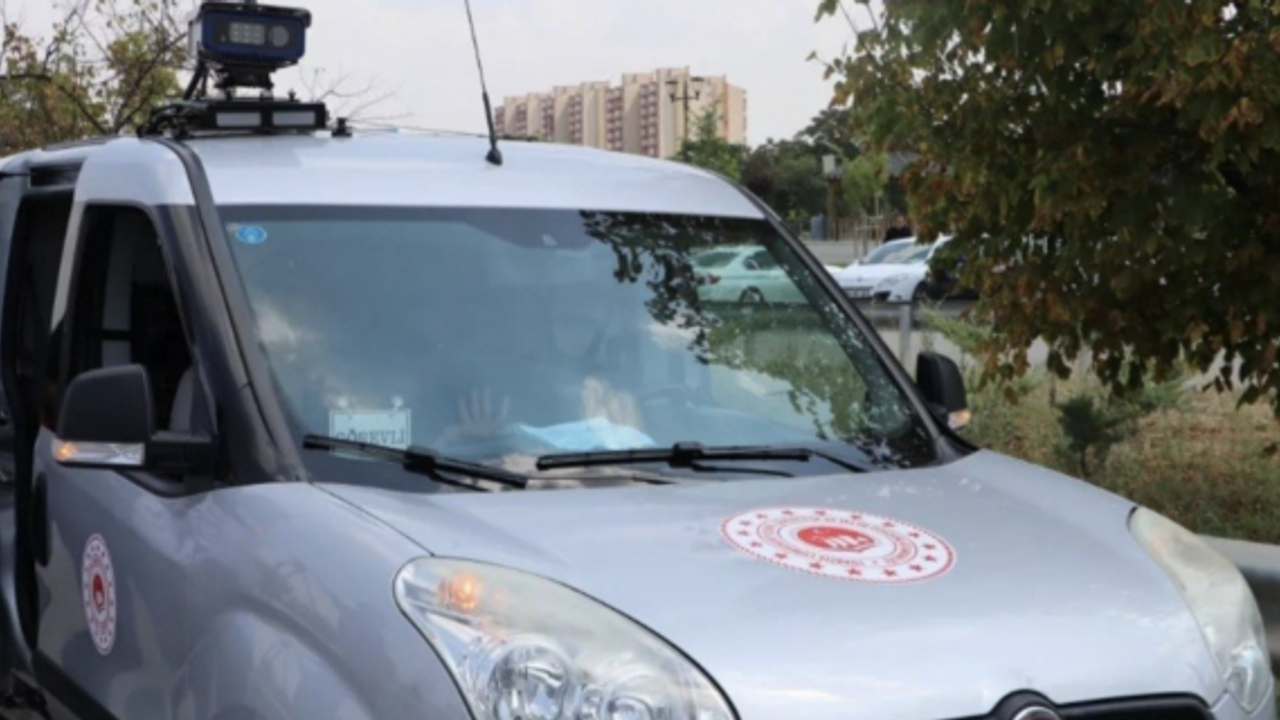 Egzoz emisyon ölçümü yaptırmayan 21 aracın sürücüsüne ceza