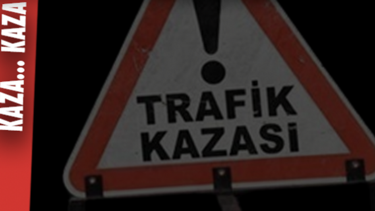 Kavşak'ta kaza: İki araç savruldu