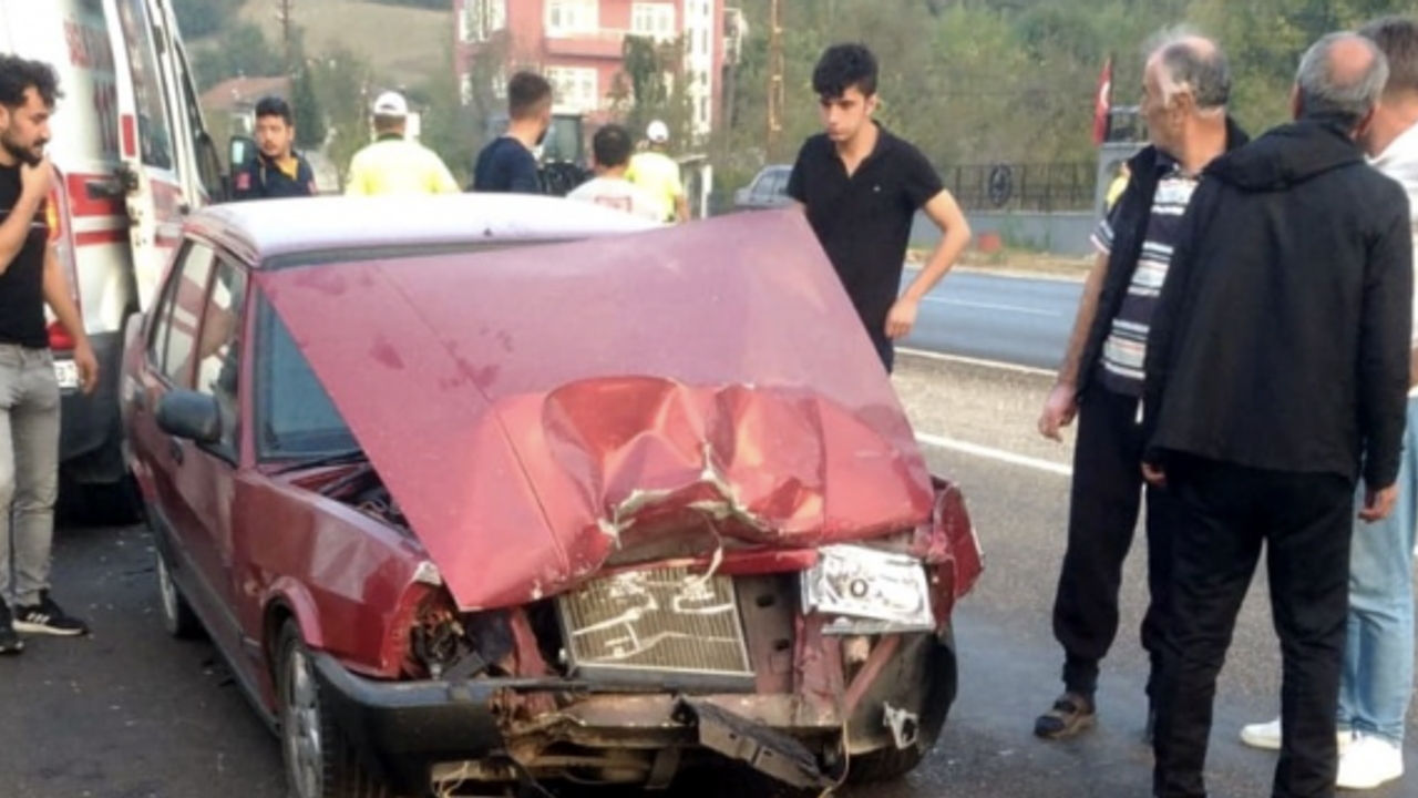 Eşine araç kullanmayı öğretirken kaza yaptı: 1 yaralı