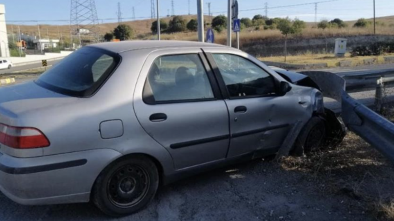 Gözüne gelen güneş ışığı kazaya neden oldu: 1 yaralı