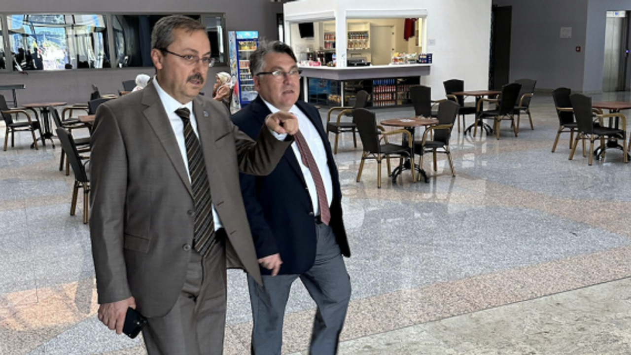 Rektör Özölçer, Bosna Hersek'te...