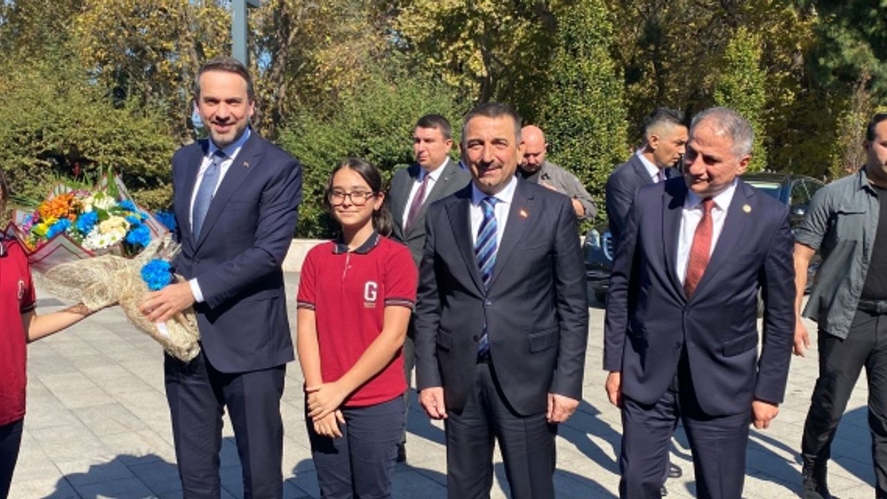 Enerji Bakanı, kura çekimi için Zonguldak'ta