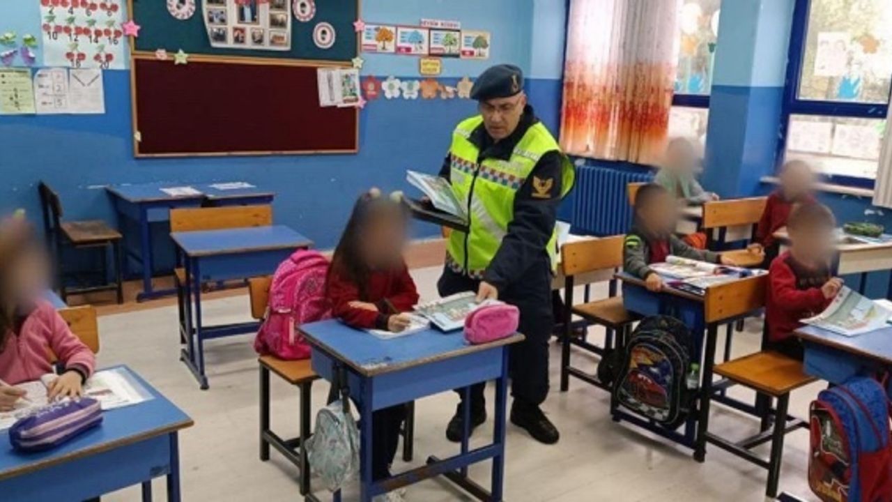 Okul önleri ve servis araçları denetlendi…