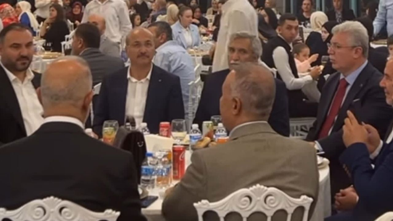 Siyaset ve iş dünyası bu düğünde buluştu...