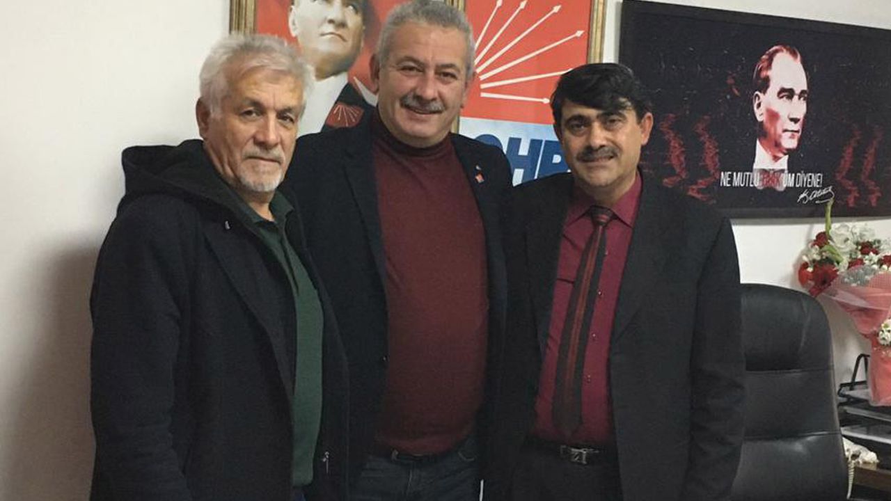 Hasan Şeker, Elvanpazarcık Belediye Başkan aday adaylığı başvurusunda bulundu.