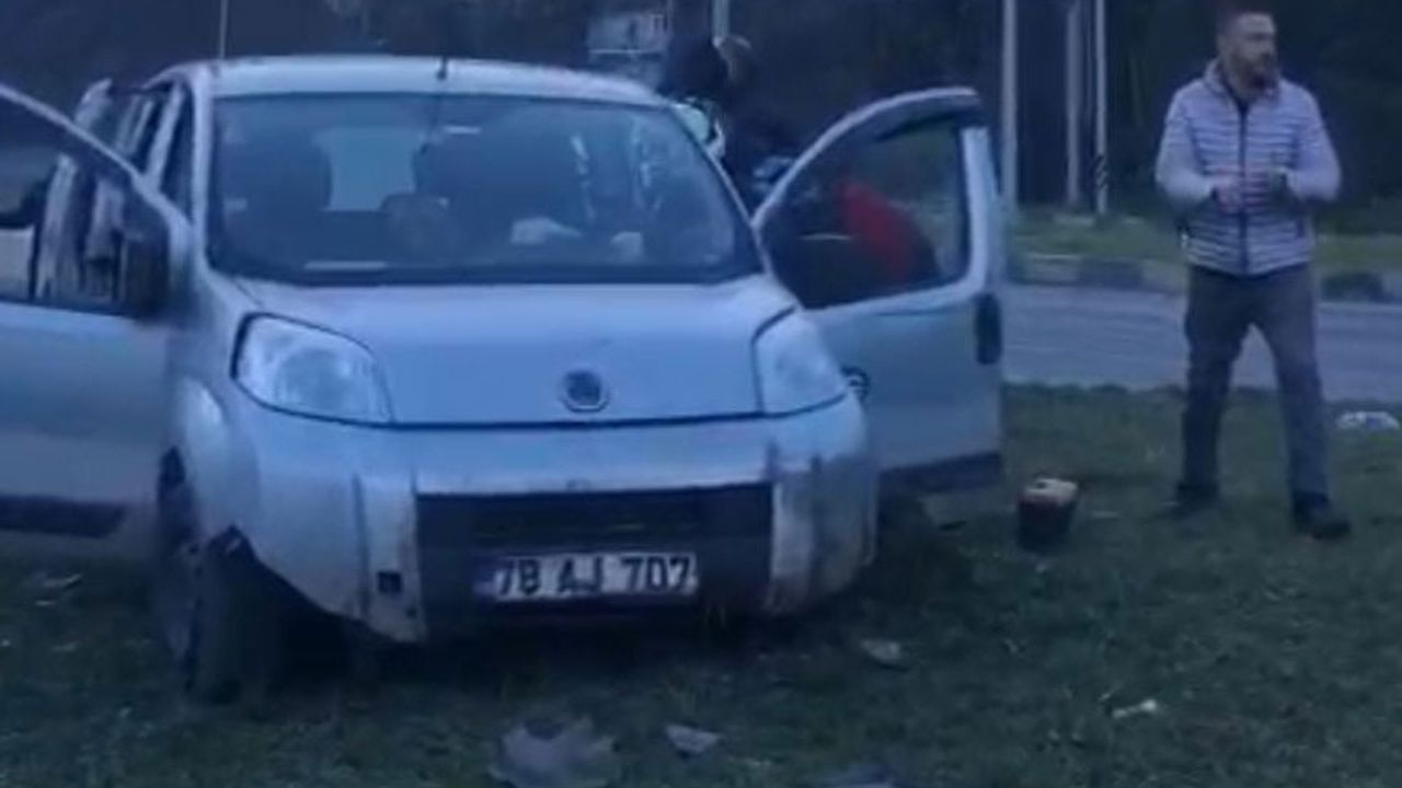 Zonguldak'ta kaza araç orta fefüje çıktı