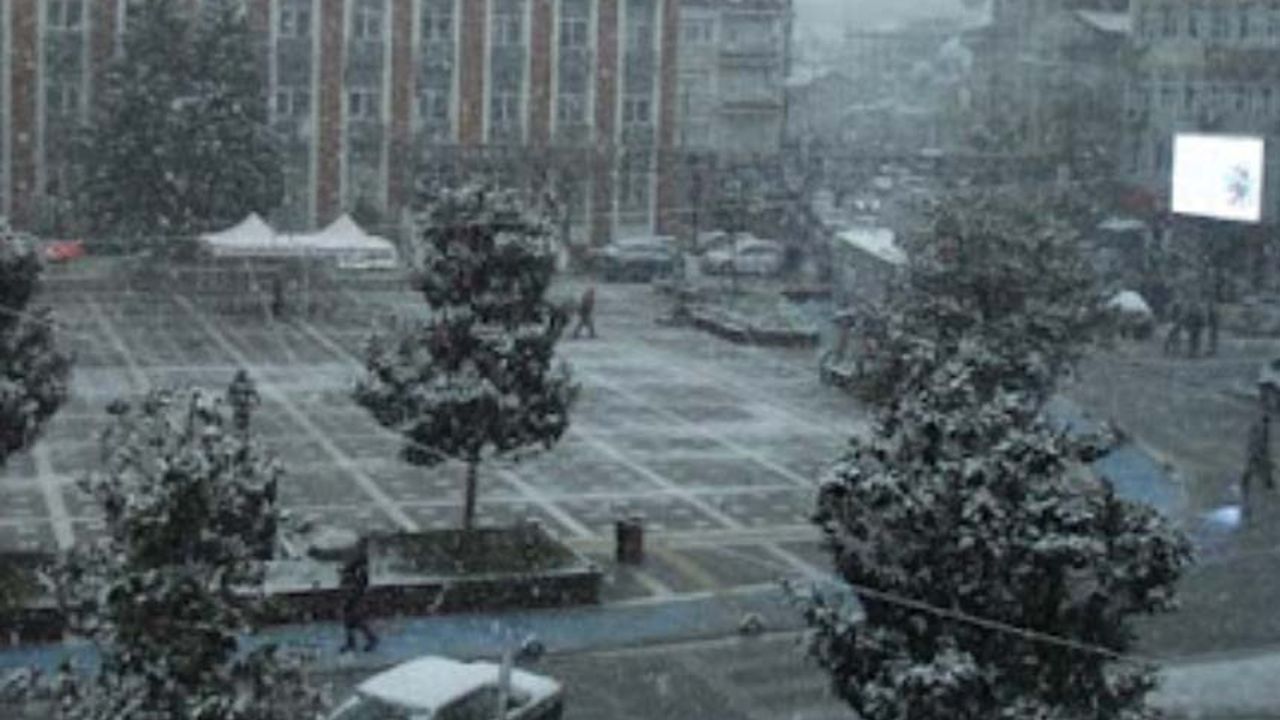 Devrek  Belediyesi kar yağışına hazır