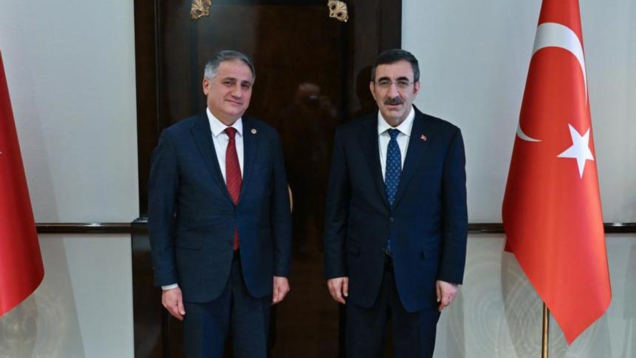 Milletvekili Bozkurt, Cumhurbaşkanı Yardımcısı Yılmaz'ı ziyaret etti