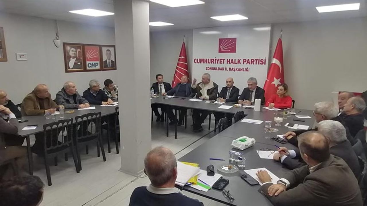 CHP'de önemli toplantı: Muharrem Akdemir sahaya iniyor...