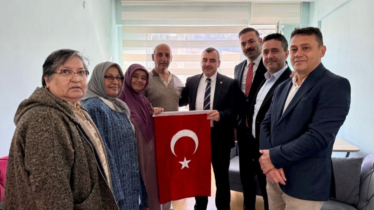 Ak Parti'den 29 Ekim'de doğumgünü sürprizi