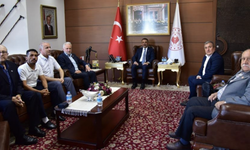 Yeniden Refah Partisi'den Vali'ye ziyaret...