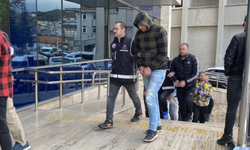 Kafes operasyonunda gözaltına alınan 8 şüpheli adliyede