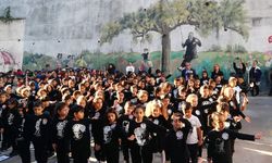 Dr. Derviş Nihat Arkat yine göz doldurdu
