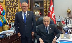 Murat Kotra, Devlet Bahçeli'yi ziyaret etti