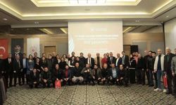 Gazeteciler, Zonguldak Valiliği'nin düzenlediği yemekte bir araya geldi