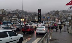 Zonguldak'ta trafik kilitlendi...