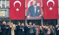 CHP, alternatif törenle Çanakkale Zaferi'ni kutladı