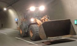 Tünel sistemleri zarar gördü: Zonguldak istikameti trafiğe kapatıldı