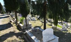 Ramazan Bayramı öncesi mezarlıkların bakımları yapıldı