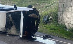 Kozlu'da kaza: Kontrolden çıkan araç ters döndü...