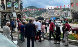 Otomobil kadına çarptı