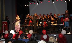 Cumhuriyet konserinde coşturdular