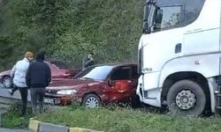 Zonguldak-Ereğli yolunda otomobil ile Tır çarpıştı