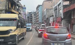 Soğuksu'da trafik çilesi! Sürücüler isyan etti!