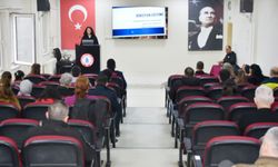 Belediye personeline protokol kuralları ve diksiyon eğitimi verildi