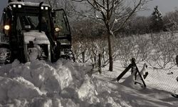 Özel İdare ekiplerinin yoğun mücadelesi sürüyor: Zonguldak’ta kapalı yol sayısı 62’ye düştü!