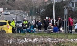 Elektrikli bisiklet devrildi: Karı-koca yaralandı