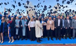 BEUN'da mezuniyet coşkusu