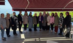 Kadın meclis üyeleriyle buluştu