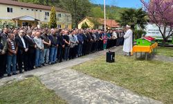 Kalp krizinden vefat eden madenci toprağa verildi