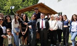 Üniversite öğrencileri piknikte buluştu