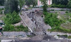 Üzülmez TOKİ  projesinde heyelan