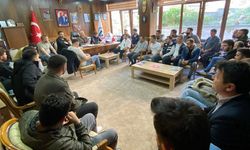 Üzülmez’de gruplu çalışan madencilerden Demir’e ziyaret