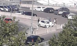 Tünel çıkışı beton bariyerlere çarptı