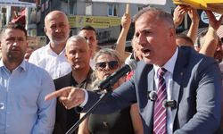 Madenci, 'Ruhuna El Fatiha’ yazılı tabut ile hükümeti protesto etti