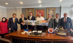 Bakan YLardımcısı, AK Parti İl Başkanlığı'nı ziyaret etti