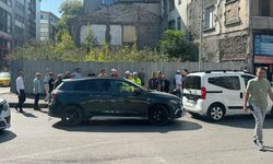 Valilik önünde kaza
