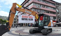 Devrek Belediyesi'ne paletli ekskavatör kazandırıldı