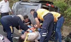 Savrulan araç duvara çarparak durabildi: 1 Yaralı