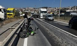 Otomobil motosiklete çarpıp kaçtı: 1 yaralı