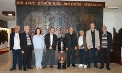 3 Aralık'ta düzenlenecek konsere davet ettiler