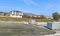 Aylardır yapılmayan yol vatandaşları çileden çıkardı