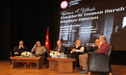 Teoman Duralı anısına düzenlenen panel yoğun katılım