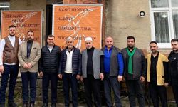 AK Parti’den görevden alınan Zabıta Amirine zeytin dalı…