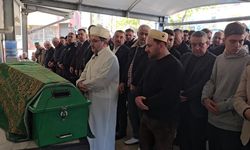 Şofben gazından ölen, polis kızı Şebnem son yolculuğuna uğurlandı