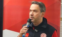 Bakan Bayraktar Zonguldak'tan resti çekti